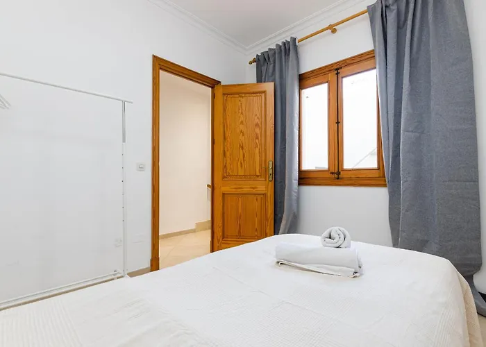 Yourhouse Casa Rafael Feriehus *