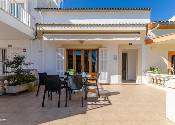 Yourhouse Casa Rafael Feriehus *