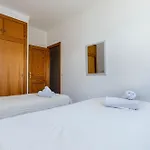 Yourhouse Casa Rafael *